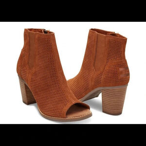 TOMS ankle boots